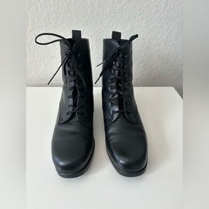Santana Canada Black lace Up Boots SZ 7/7.5